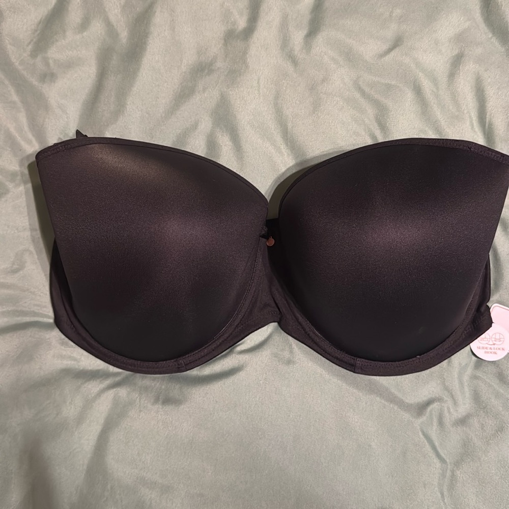 Black Elomi Smooth Bra size 38L moulded strapless Bra